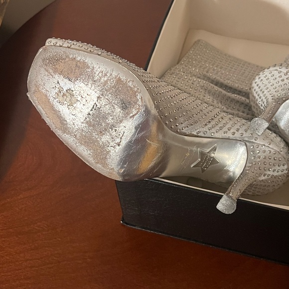 LE SILLA. LIMITED EDITION Stiletto With Swarovski Crystal’s. 101/40 Size 39/8 - Picture 11 of 16